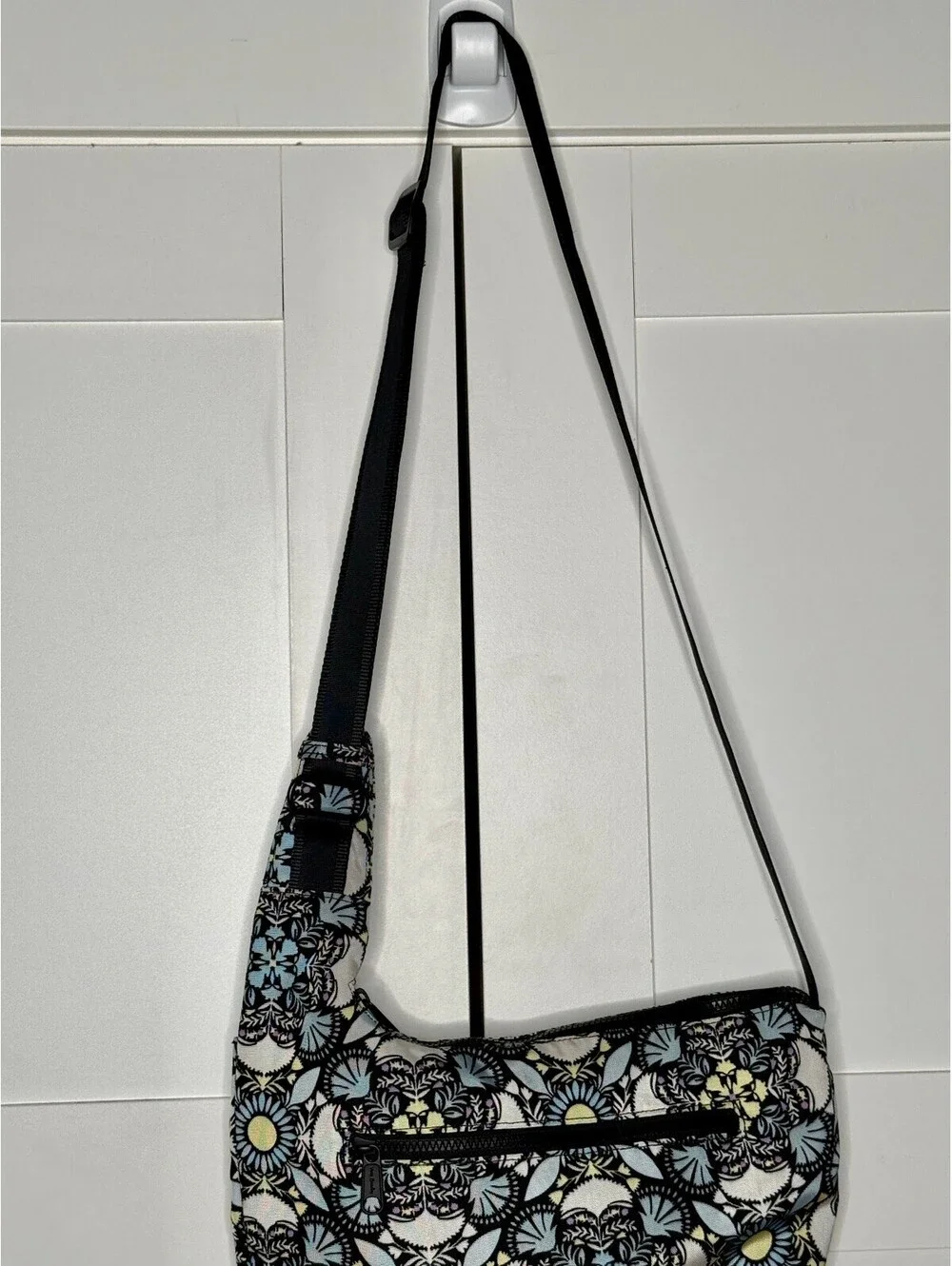 Vera Bradley Crossbody Bag Colorful Floral Adjustable Strap